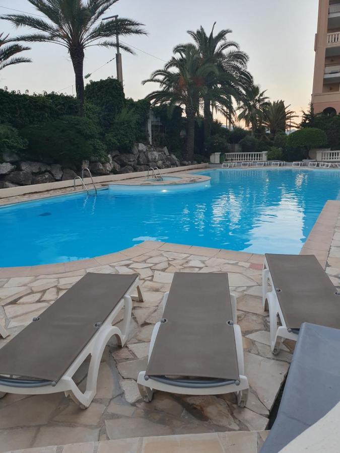 Appartement En Bord De Mer Cannes Exterior photo
