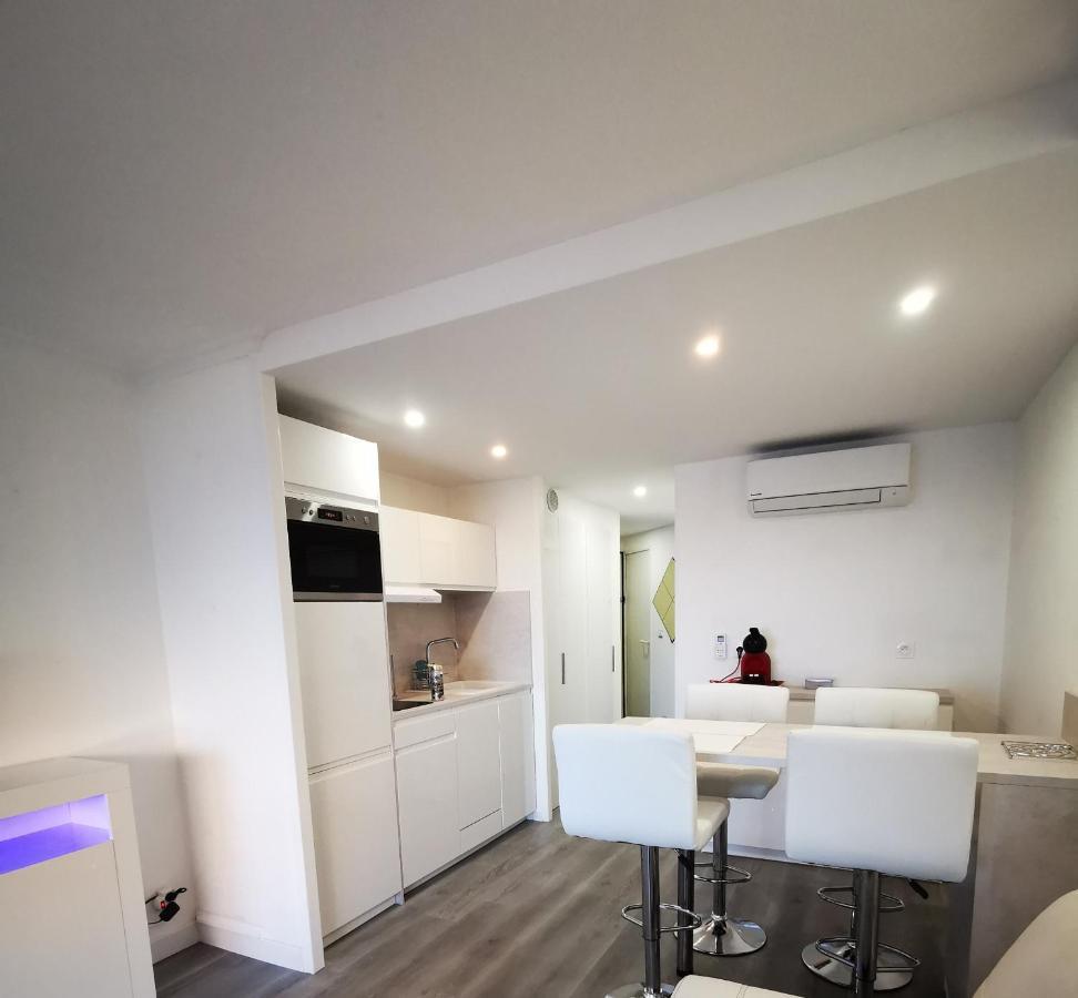 Appartement En Bord De Mer Cannes Exterior photo